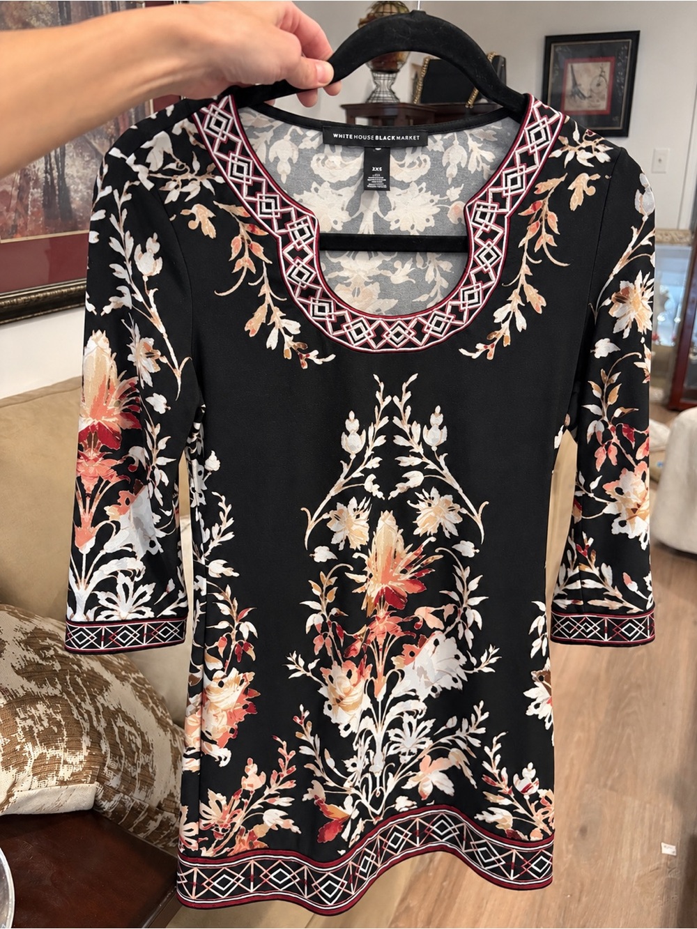 White House Black Market Black Floral Scoop-Neck tunic top